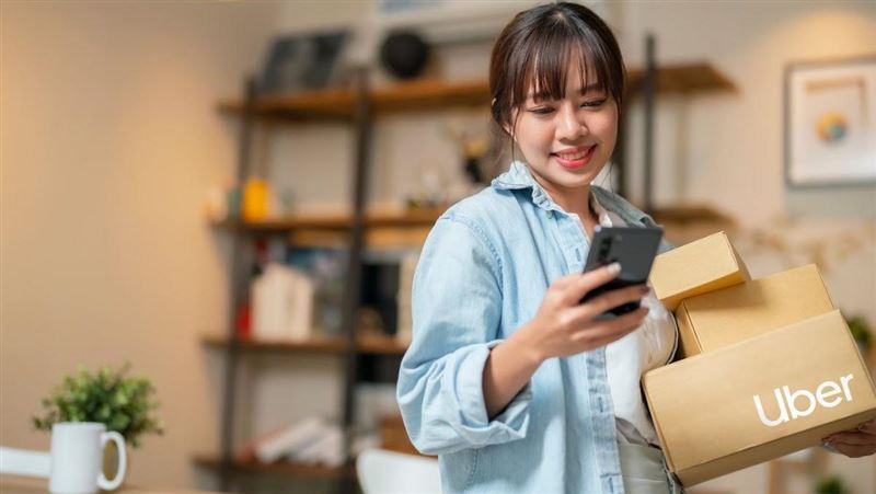 Uber推出即時包裹運送服務「優快送」16城市正式上線