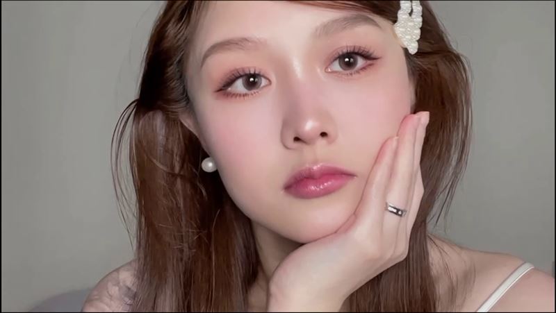 美妝部落客荔枝兒離世 生前疑有債務問題