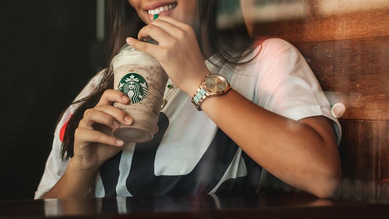 星巴克成「平價」咖啡廳 大批網友共鳴