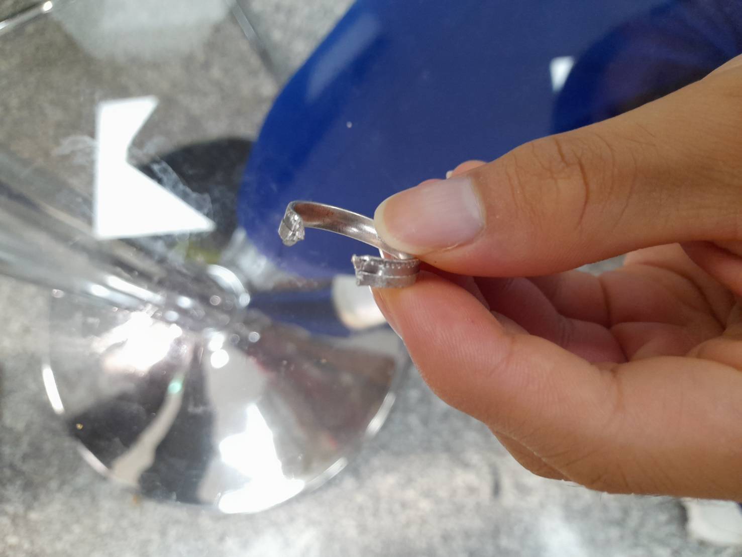 高中生戒指卡手拔不出！桃消大湳分隊靠1招解圍