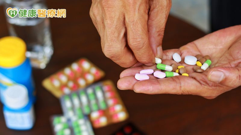 藥師解析為何長期睡眠不足「傷肝」 3種「亂吃藥」行為也可能致肝損傷