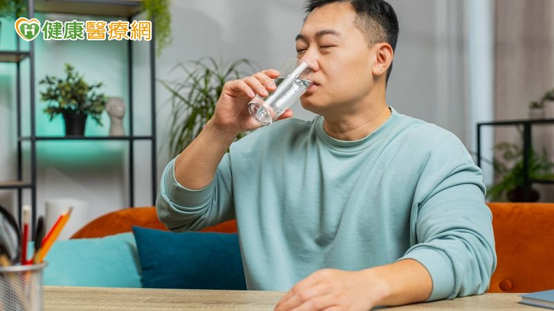 頭頸癌放射線治療後嚴重口乾 中醫滋陰清熱助改善