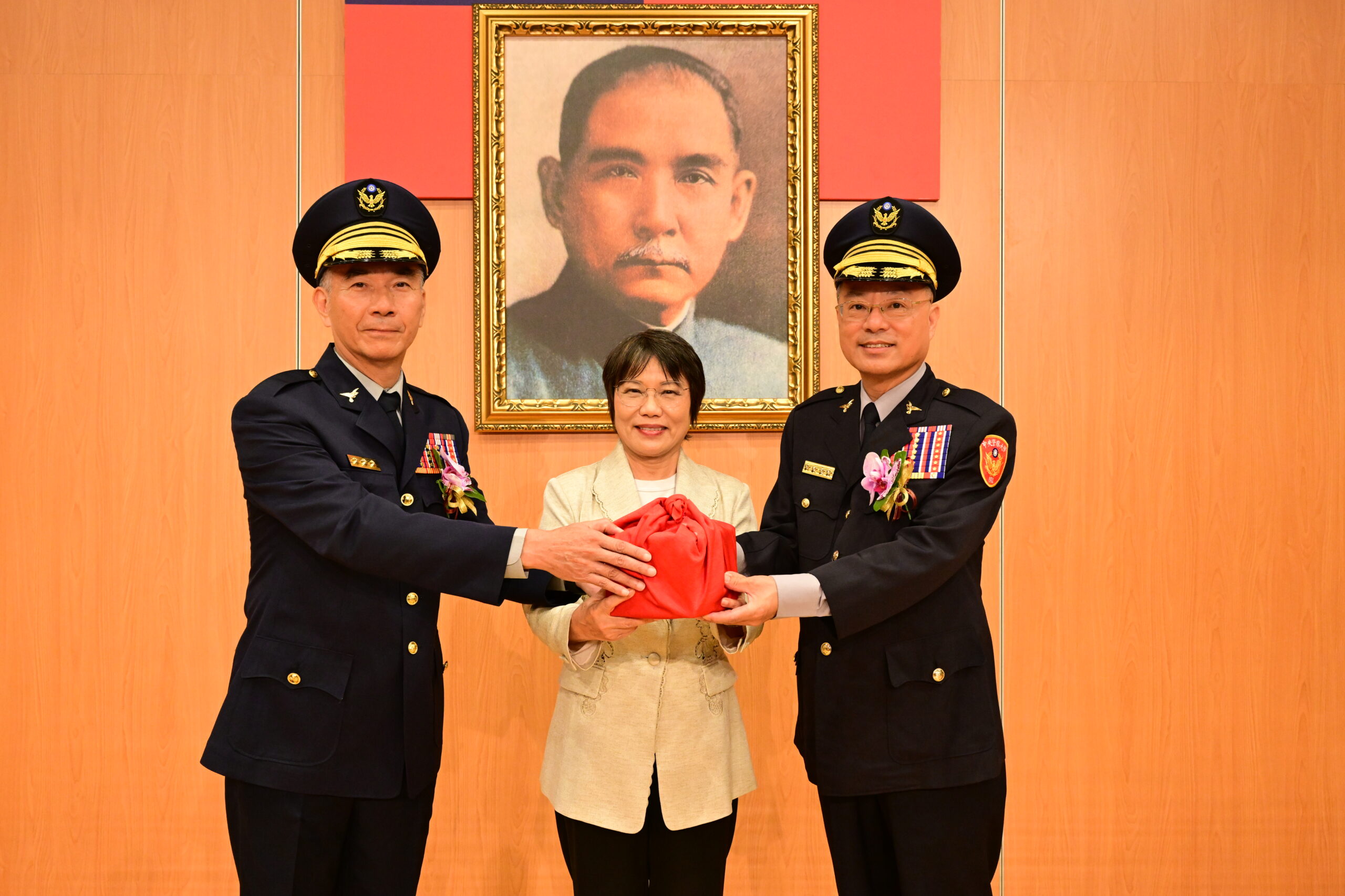 黃明昭回鍋警界 今接任警大校長 65ffde 1 scaled