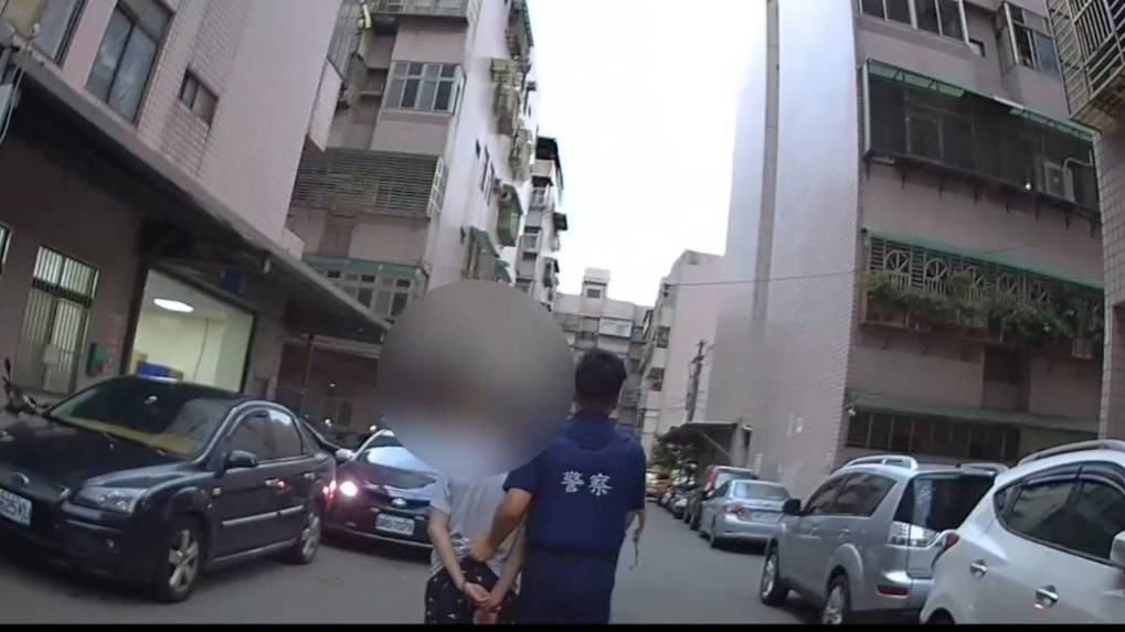 2越籍男來台遭退學改當車手 遭蘆竹警查獲 665843