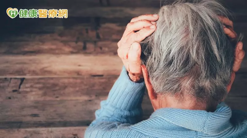 老翁妄想「媳婦偷錢」 一檢查竟是「失智症併發精神行為」 老翁妄想「媳婦偷錢」 一檢查竟是「失智症併發精神行為」