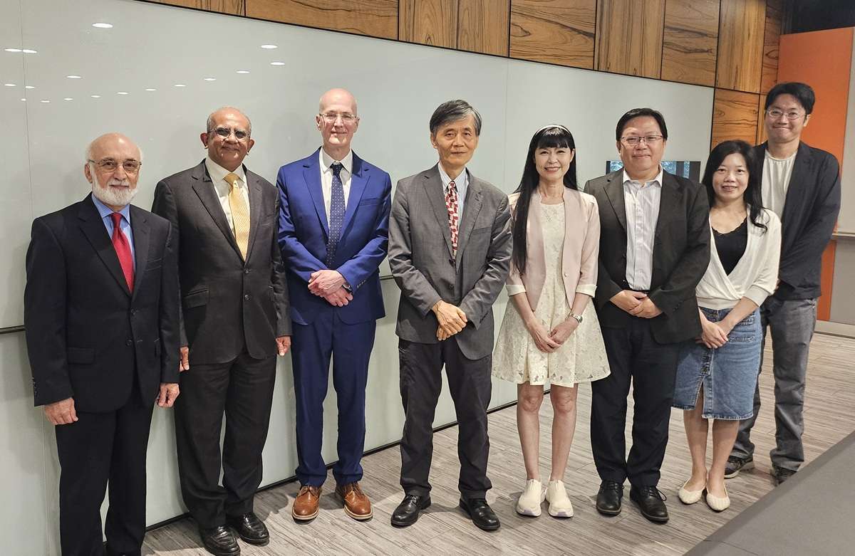 中原大學展現卓越辦學實力 商學院獲AACSB與BGS雙重肯定 13246545 2