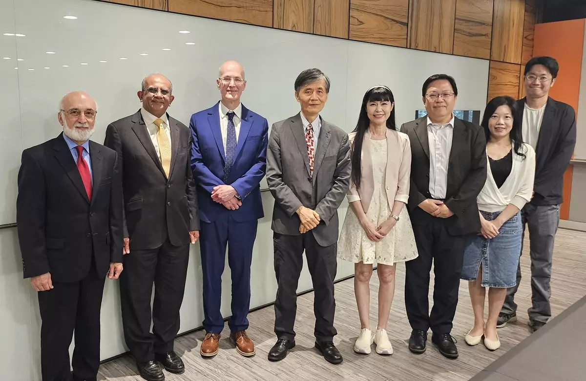 中原大學展現卓越辦學實力 商學院獲AACSB與BGS雙重肯定 13246545 2