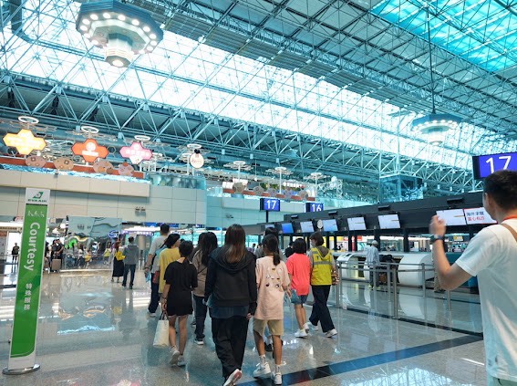 桃園機場關懷活動溫暖弱勢「航站職人探險團」帶孩童職業體驗 1325464645 1