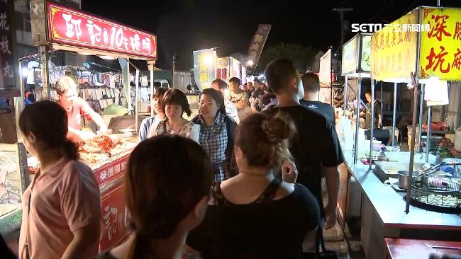 夜市烤魚是智商稅?網友持正反意見