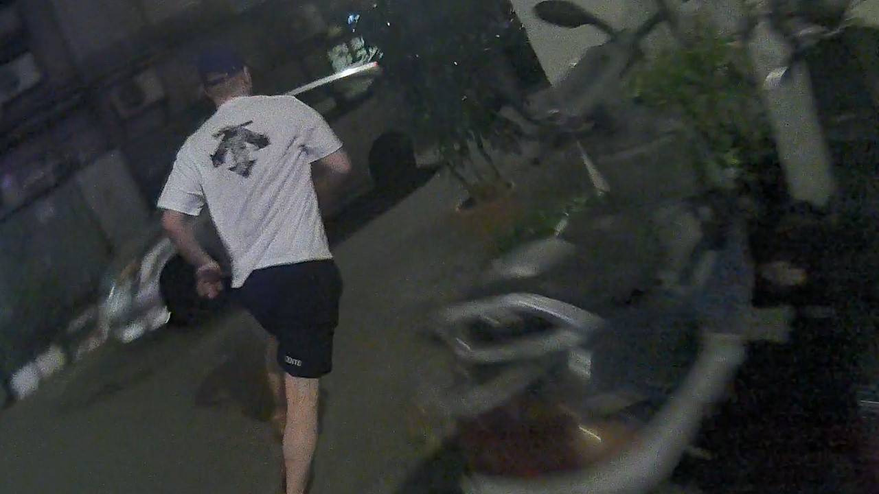 桃園通緝犯闖紅燈遇警盤查 跳大排逃逸反摔傷落網 2305949 0