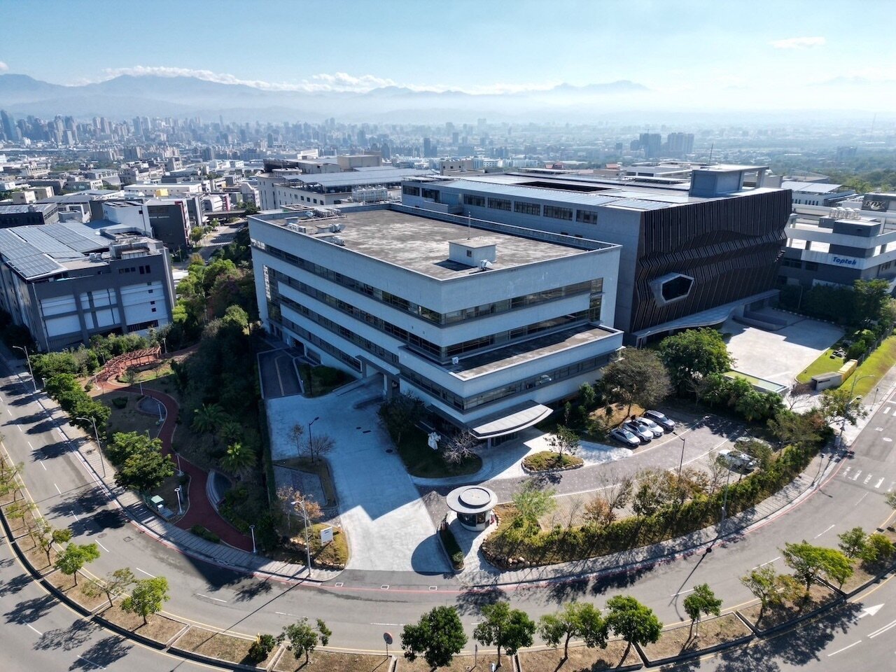 台中精密園區、中科與工業區「黃金三角」緊密串連 商仲:工業地釋出就有買方探詢