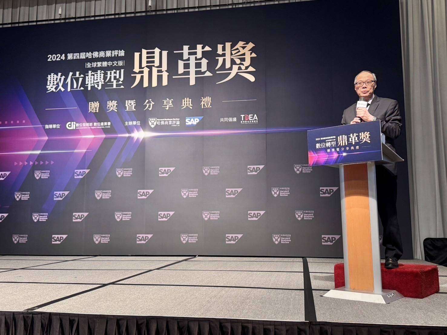 【有片】林口長庚領先全台推動AI智慧醫療 院長陳建宗揭留才策略 329281