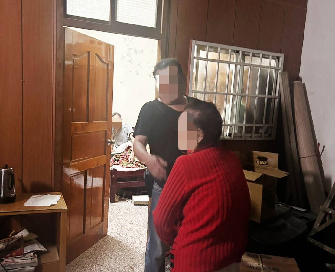 大園婦驚慌報警「房間遭陌生人闖入」 背後真相令人鼻酸 382389 0