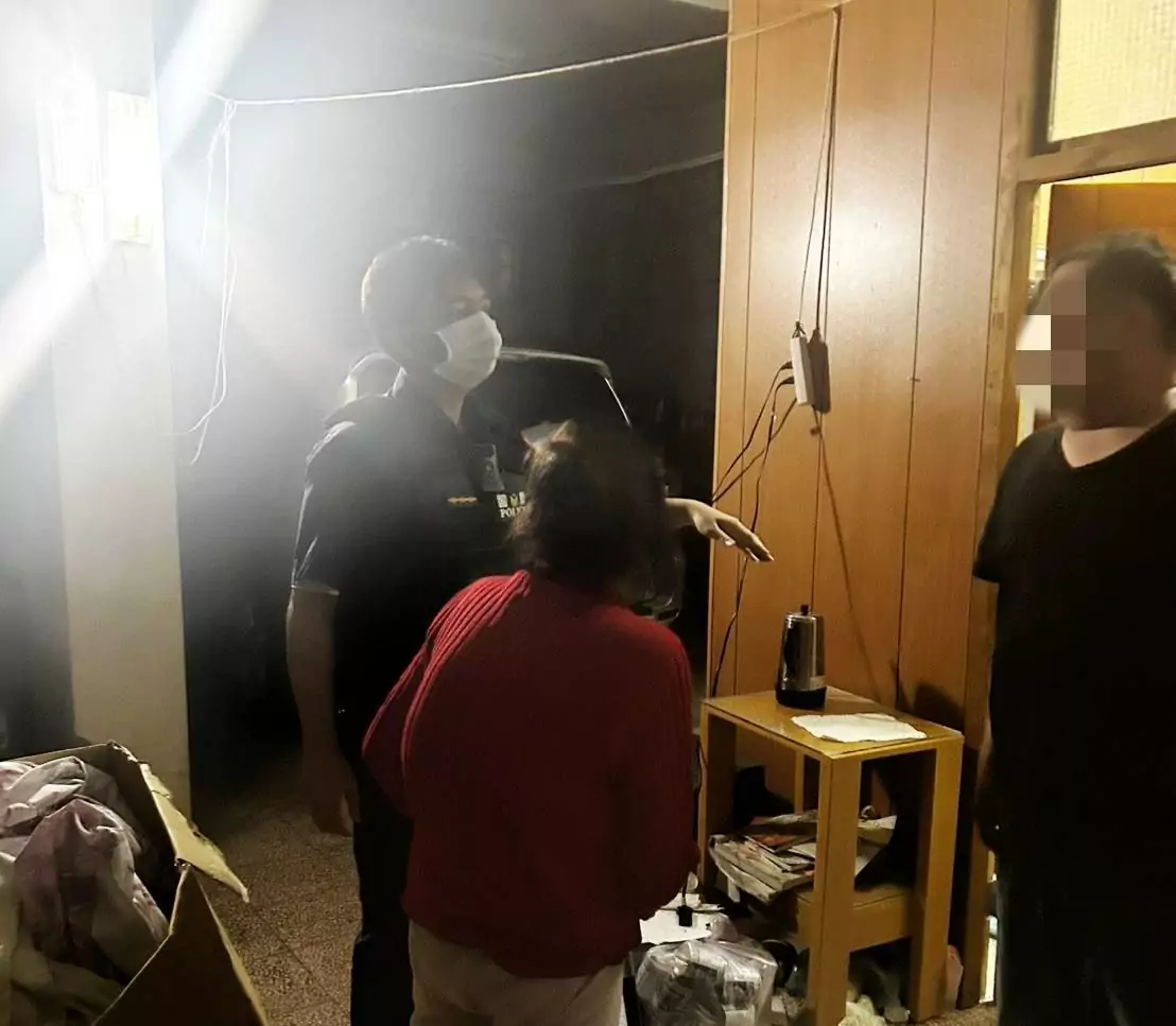 大園婦驚慌報警「房間遭陌生人闖入」 背後真相令人鼻酸 大園婦驚慌報警「房間遭陌生人闖入」 背後真相令人鼻酸