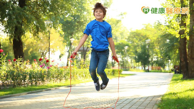 10歲男童骨齡超標還養出A罩杯 不靠藥物逆轉發育危機