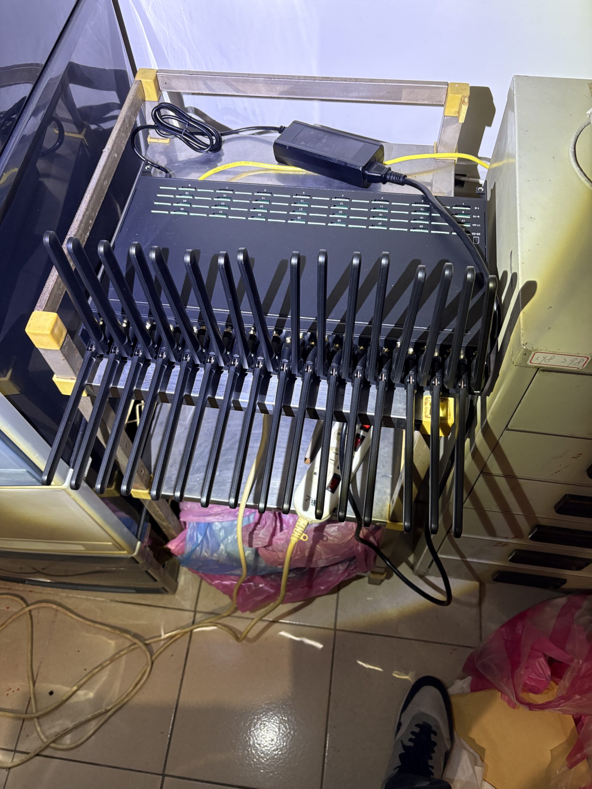 假冒中油、金管會狠騙960萬 跨境電信詐團4人慘遭逮 7657465 1 scaled