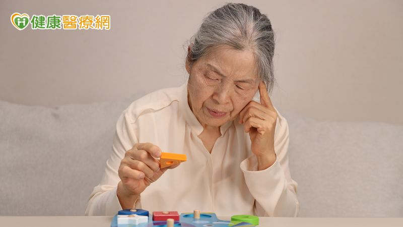 搞不清失智還是正常老化?醫:注意早期警訊 延長穩定期