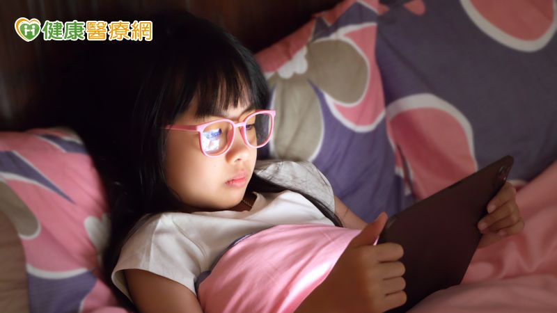 短影音滑太多專注力變差?心理師:兒童情緒和記憶力都會被影響