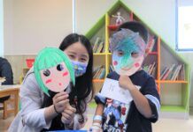 桃園醫院攜手八德親子館 「玩具故事車」陪伴病童歡笑