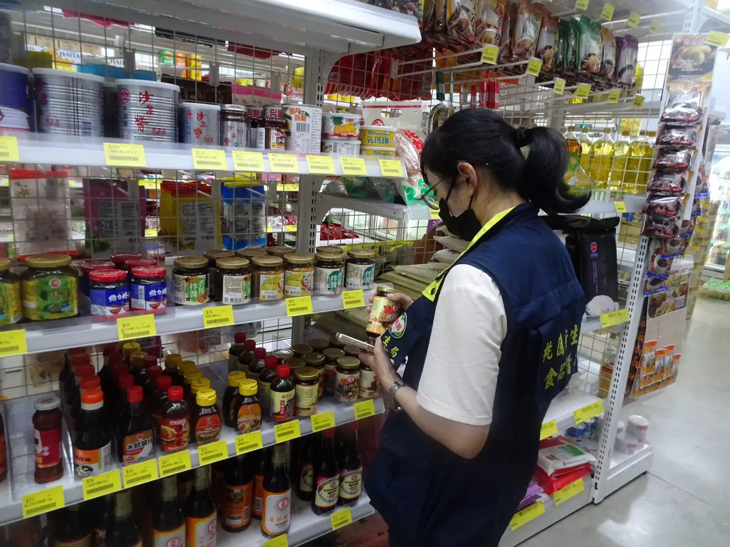 桃園衛生局抽驗中秋應景食品 為食安把關 S 150732836