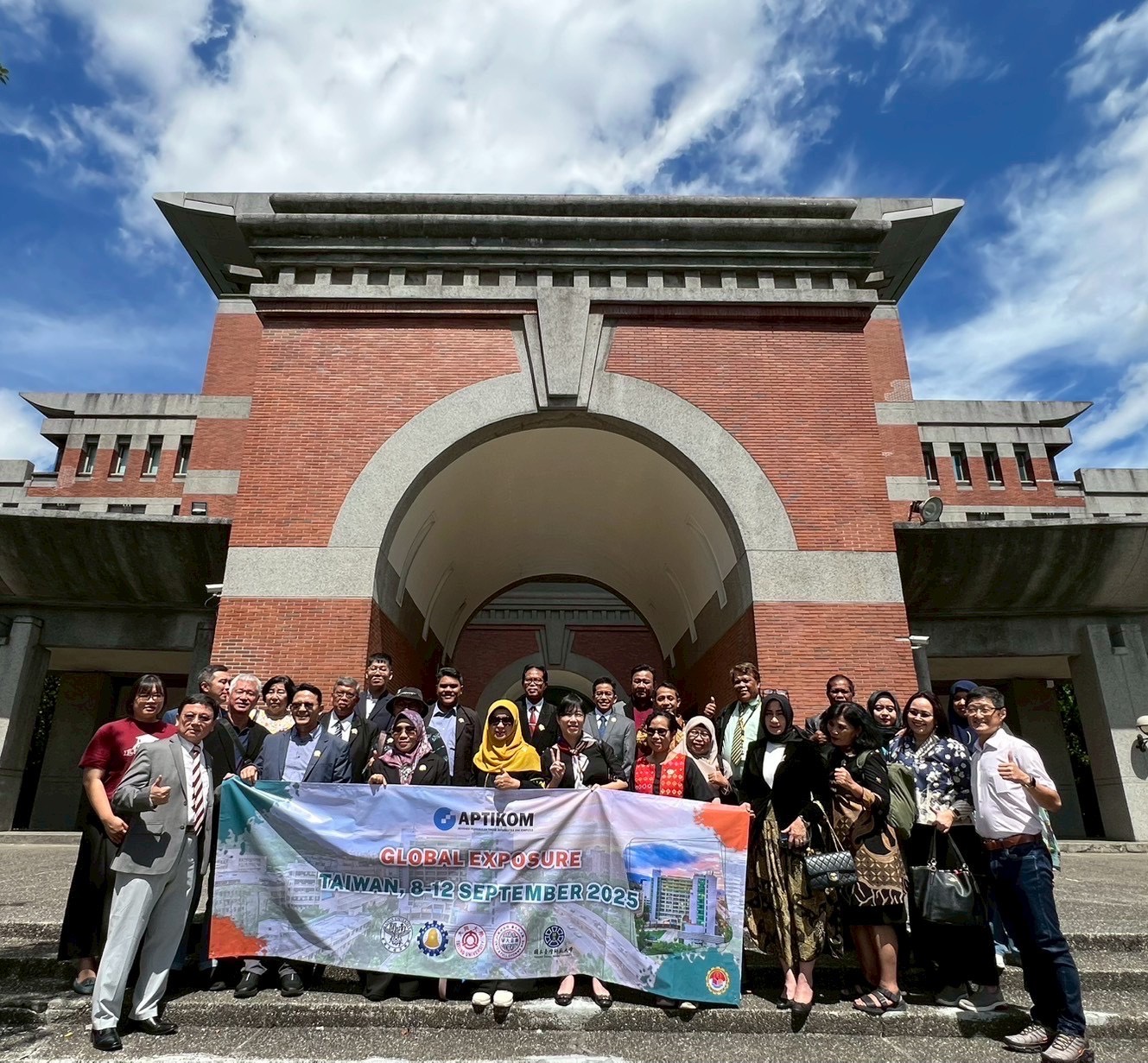 拓展國際合作版圖!開南大學攜手印尼12頂大整合教育資源 S 30548030 0