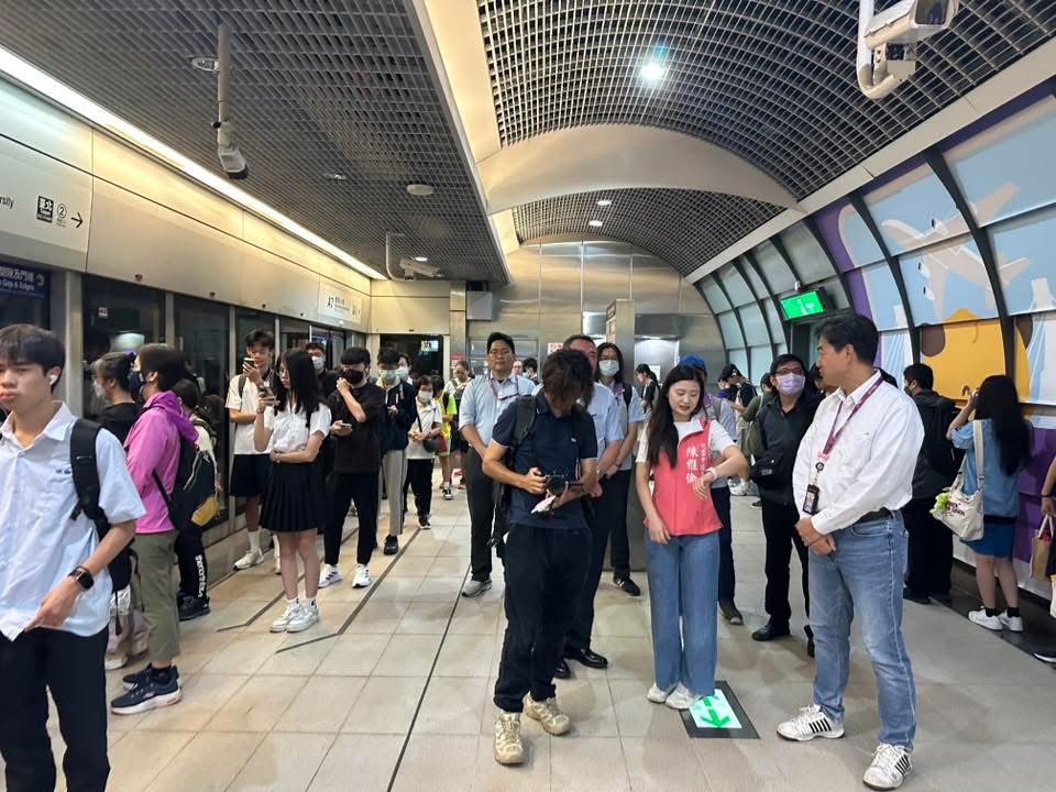 桃園機捷尖峰壅塞難治 陳雅倫提解方盼紓解客流 S 91676857