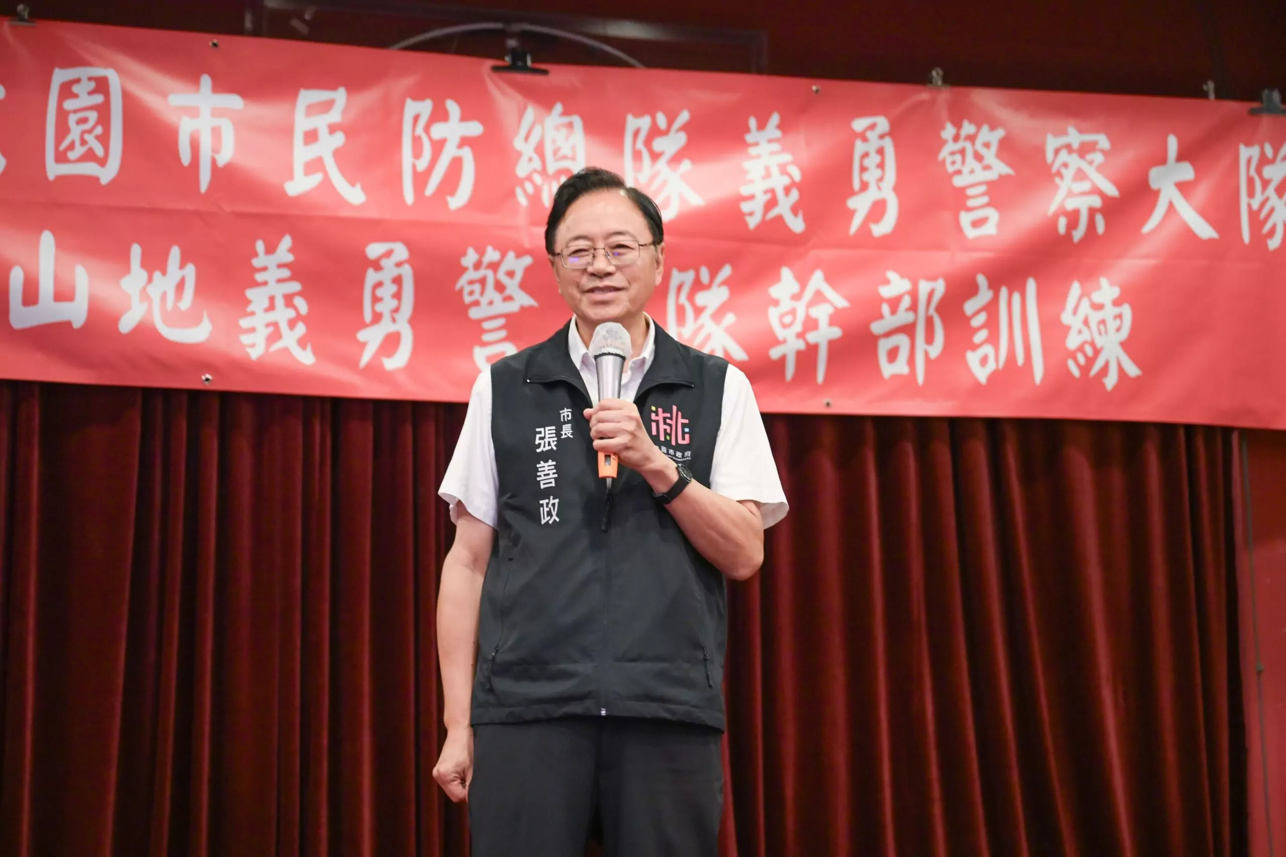 張善政表揚績優義警 對桃園治安貢獻良多 ab0b1e74 f3f5 4885 9dad feb8b9ee9726 scaled