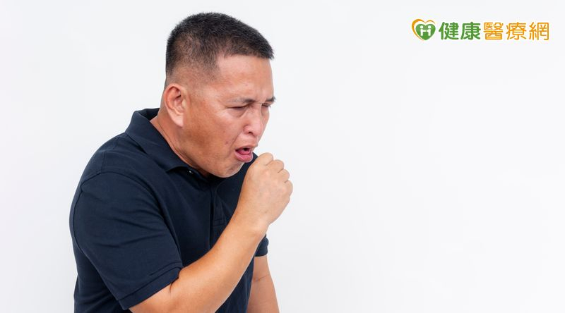 口臭元凶竟是「扁桃腺結石」!可以自己清理?治療、預防方式一次看