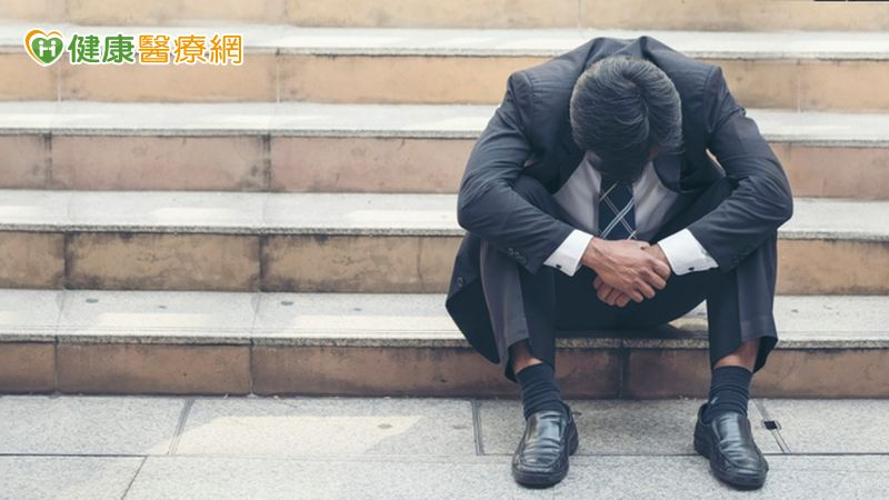 2024年自殺率高居死因第二! 醫:早識別、介入及連結是關鍵