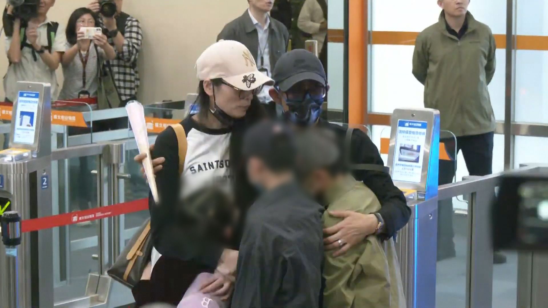 中配亞亞「台灣自媒體人身分」出席湘台會 再嘆骨肉分離想回台