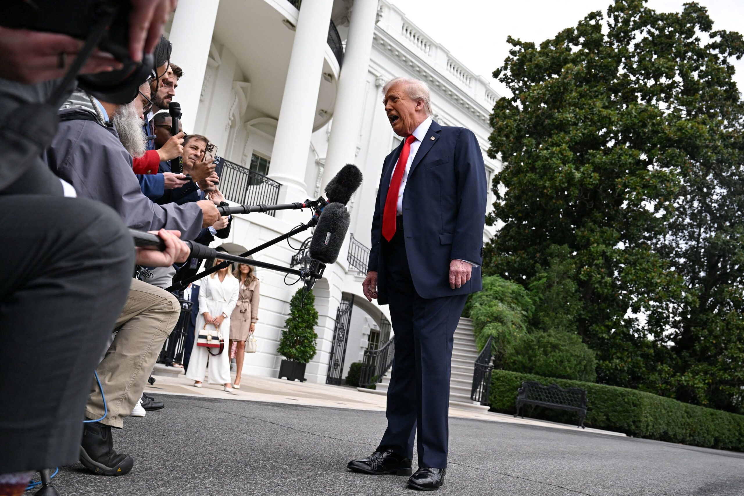 當「偏見監察人」成為審查者:從 CBS 事件看新聞自由的險境