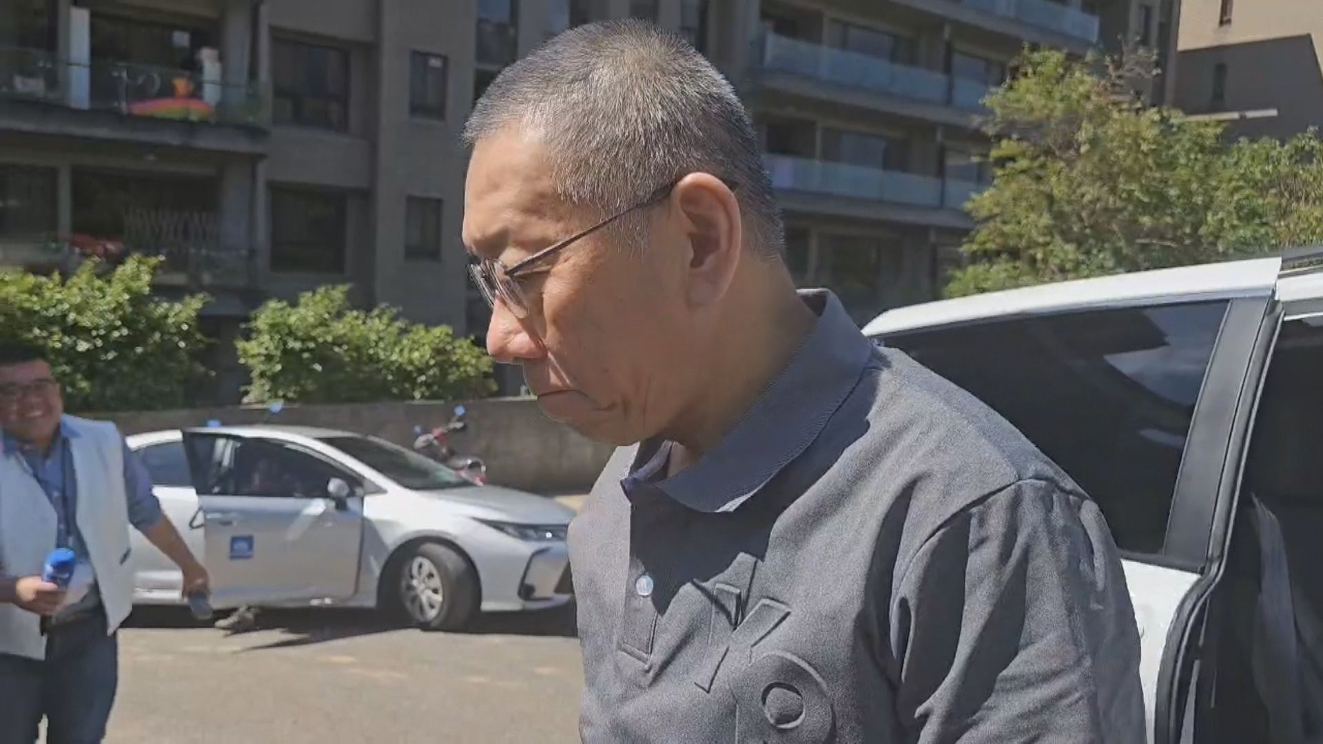 桃園拜訪本藏法師 柯文哲:父親牌位在這裡
