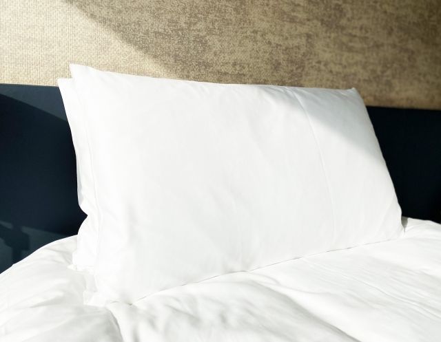 基隆男分居妻子 狠用枕頭悶殺5歲兒遭起訴