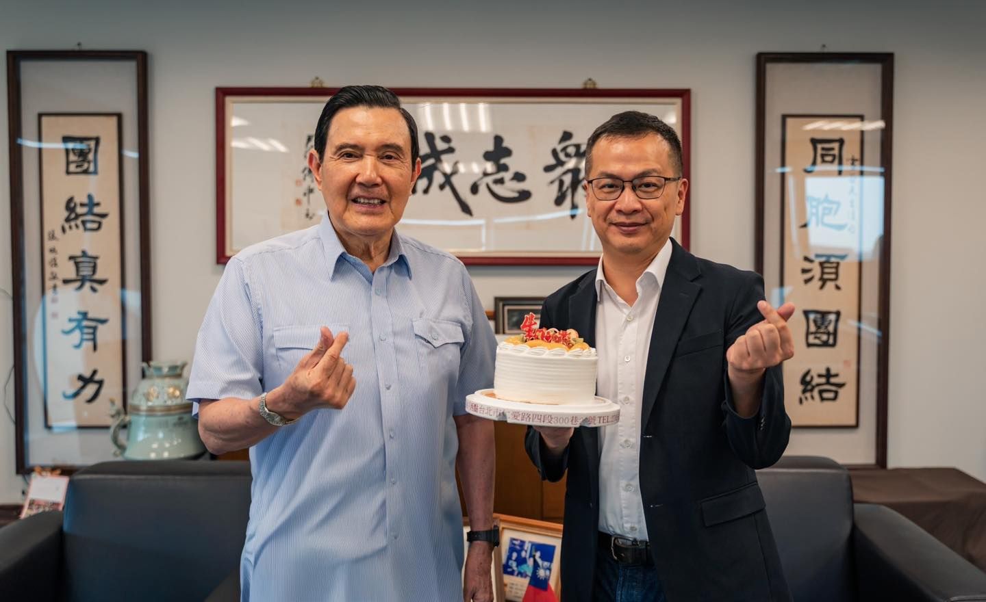 馬英九表態挺羅智強 盼「空戰司令、社群一哥」帶領國民黨新世代