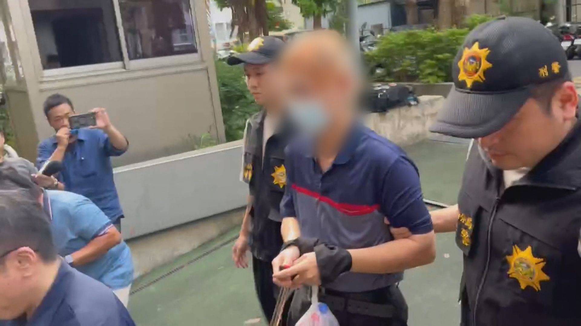 50歲男私密整形猝死診所 劣醫丁斌煌100萬交保