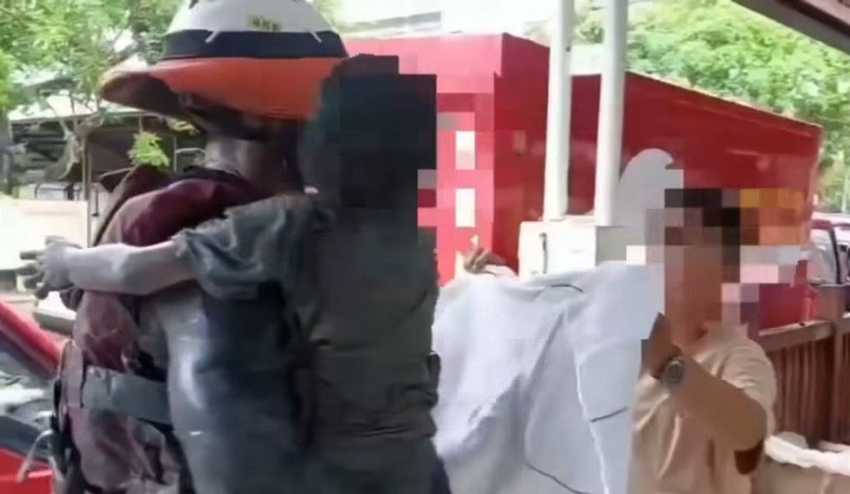 爸媽捨命墊高「6歲小沂獲救」 兒淚訴:我爸一定在最裡面