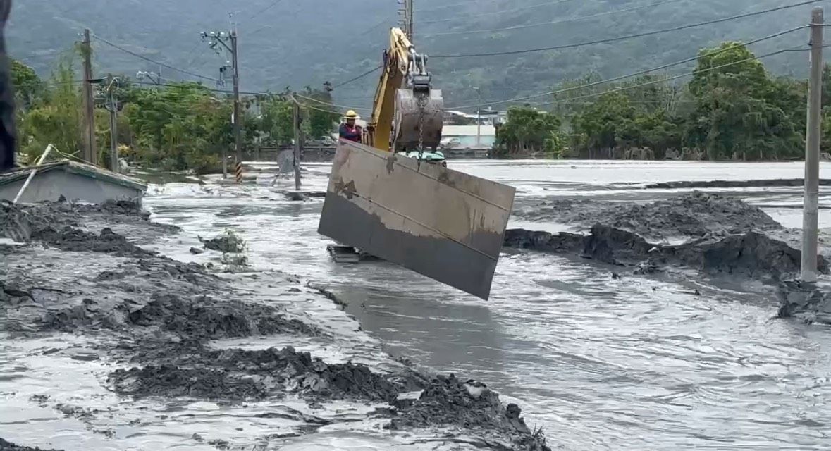 停班課邁入第5天 台東霧鹿、利稻2村路斷!花蓮光復持續救災