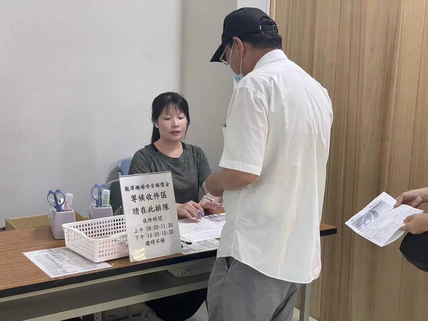 陸軍龍潭基地航空噪音補償9/30申請截止 環保局導入多項便民措施 環保局積極協助推動軍機噪音補償作業 7萬戶居民可領現金補助 申請作業延長至9月30日共3