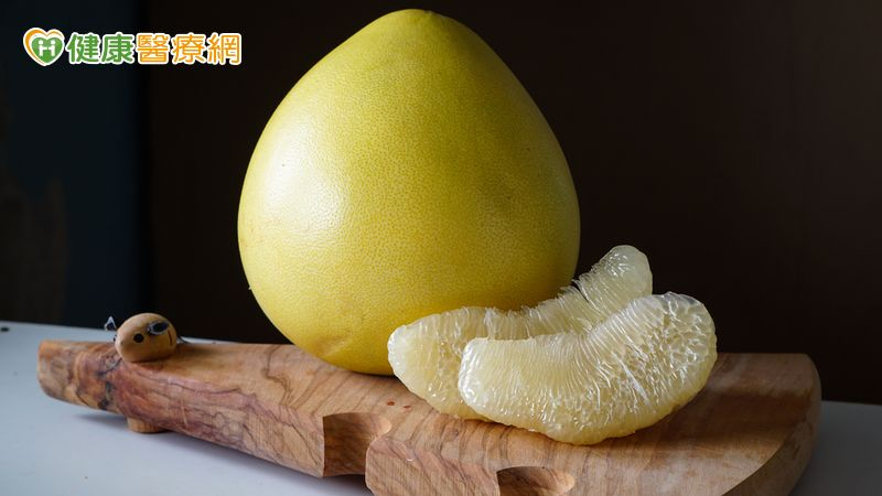 中秋柚子暗藏藥物危機 專家教你避免「藥效超速」