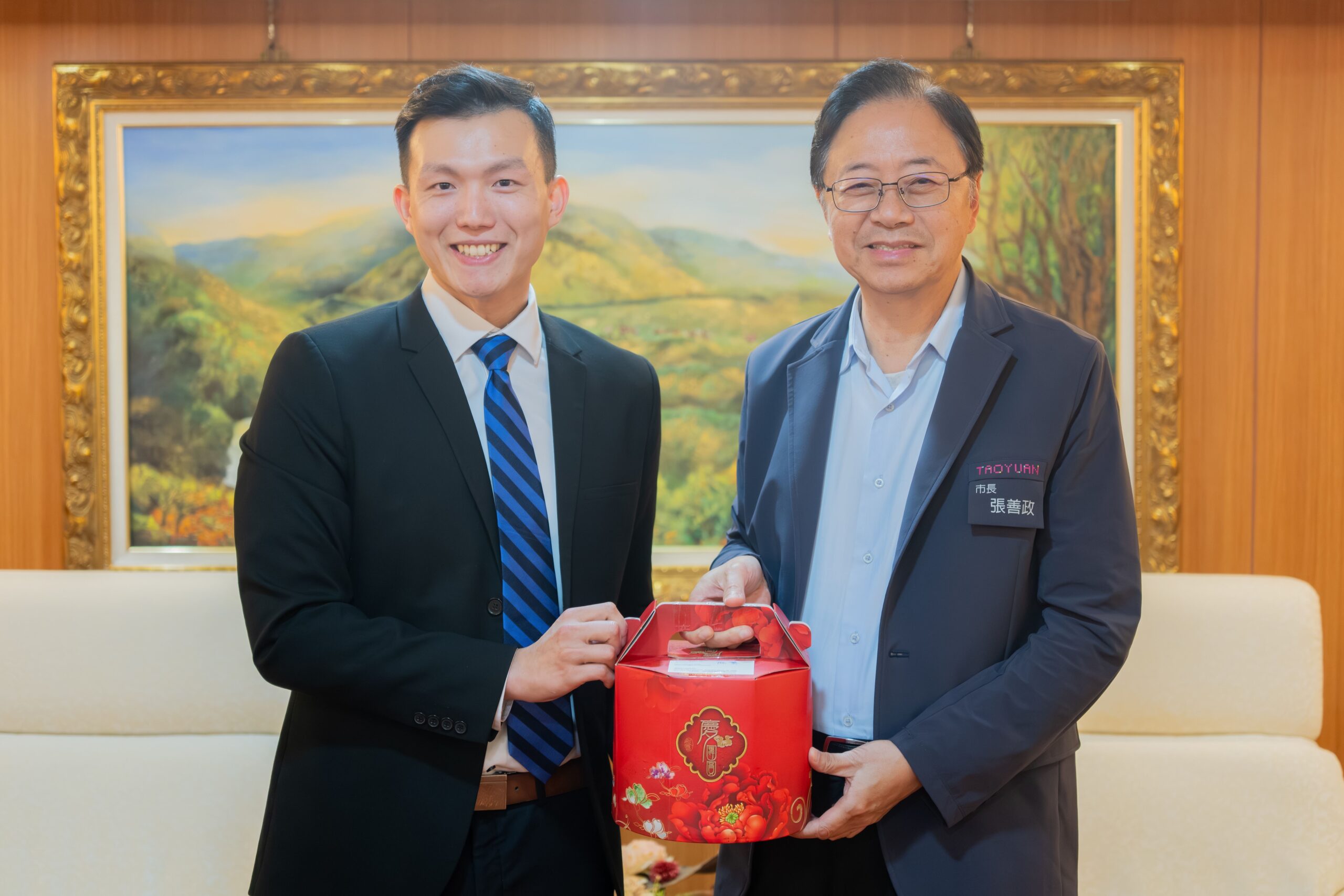 張善政接見十大傑青楊璽 讚許展現桃園青年國際競爭力 2f934b10 d916 4380 a8bd a5c7c34c6086 scaled