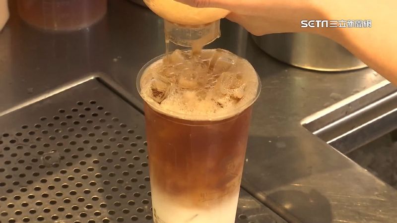 無糖飲料也有害!每天一罐增加代謝性脂肪肝風險