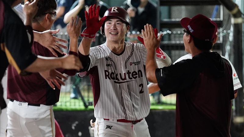 桃猿逆轉勝季後挑戰賽打回澄清湖 先發投手土洋對決