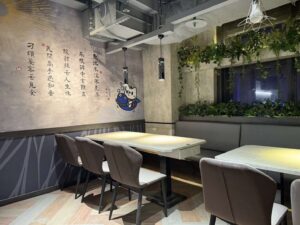 久等了!「刁民酸菜魚」桃園站前店明起試營運 限定一日全面5折