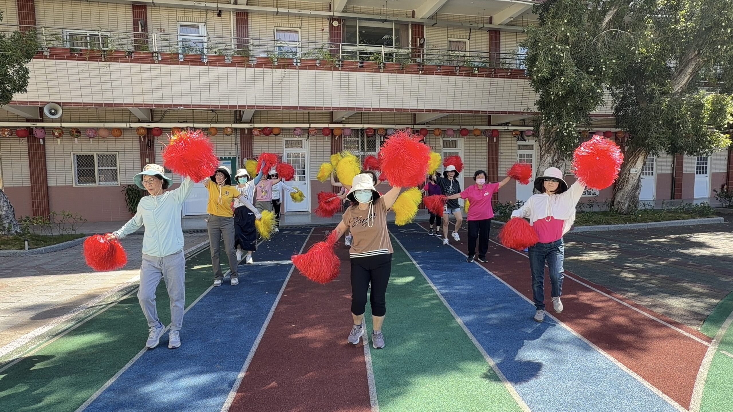 桃市山頂國小60周年校慶10/18登場 退休教師、校友將重現「鼓花隊」精彩表演 654708 0 scaled