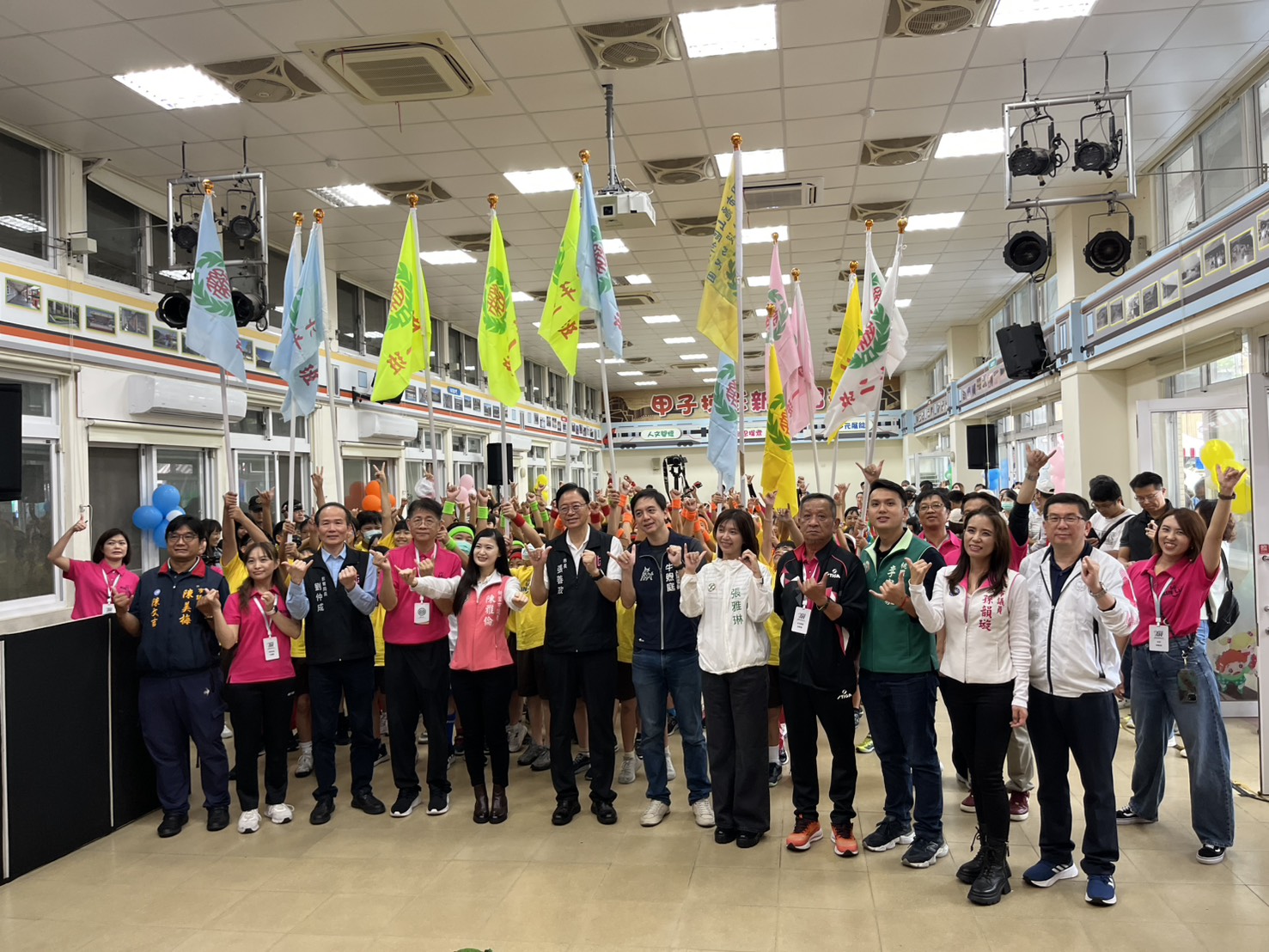 風雨不減熱情 龜山新路國小60周年校慶盛大登場 6hew 1