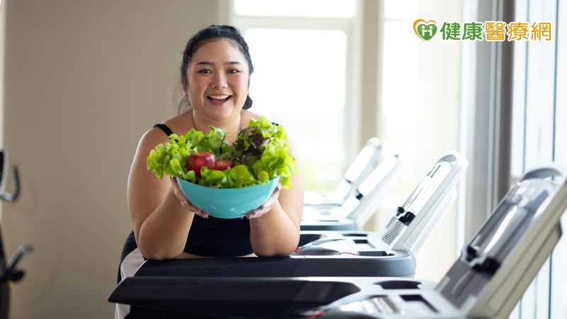 隱性肥胖的風險!育齡女性內臟脂肪堆積 恐影響受孕與母嬰健康
