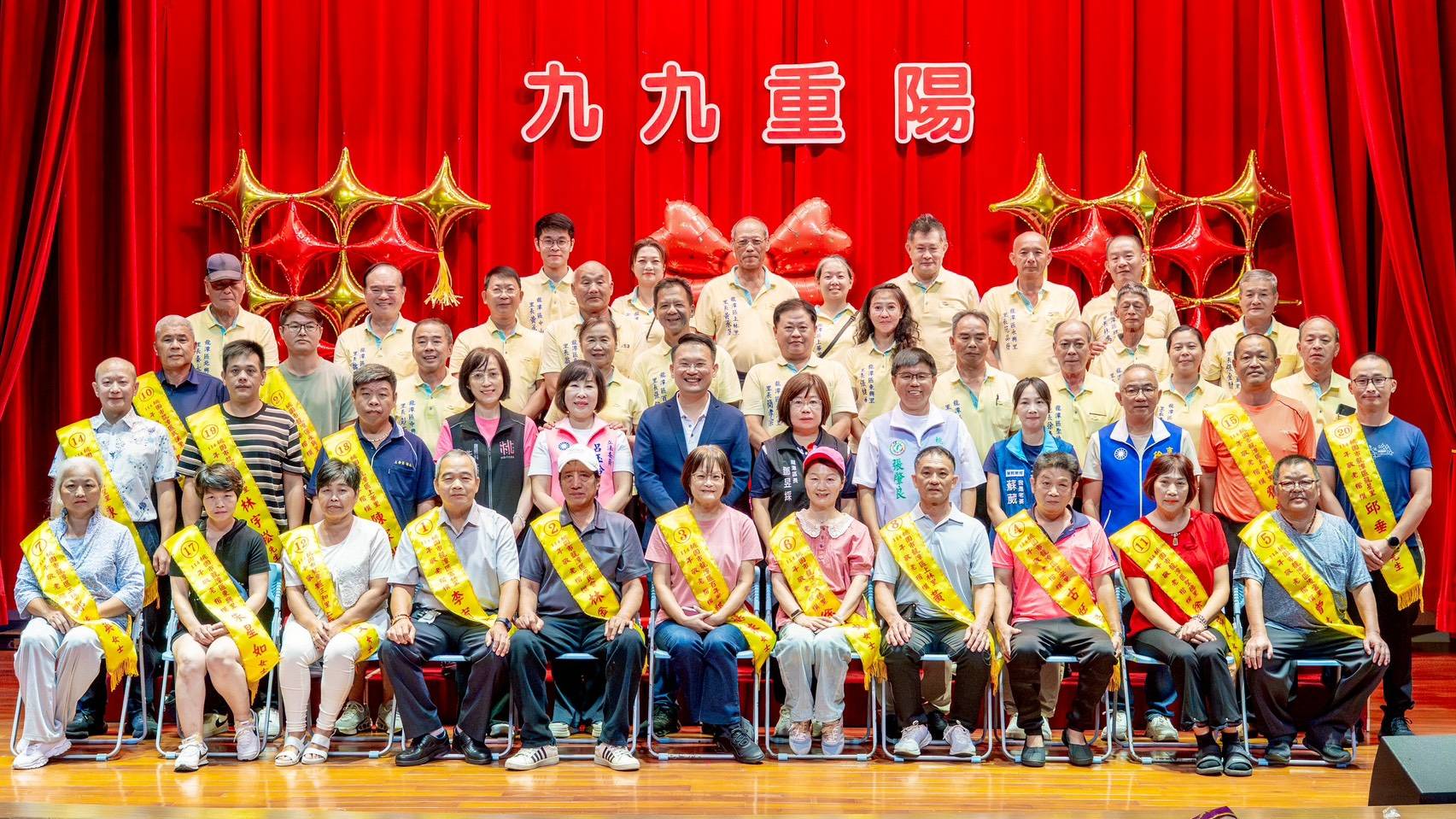 龍潭長青楷模40年捐血逾12萬cc 蘇俊賓肯定其無私奉獻 8db1d4cd 5f75 4eff 9b9d 37c439c52248