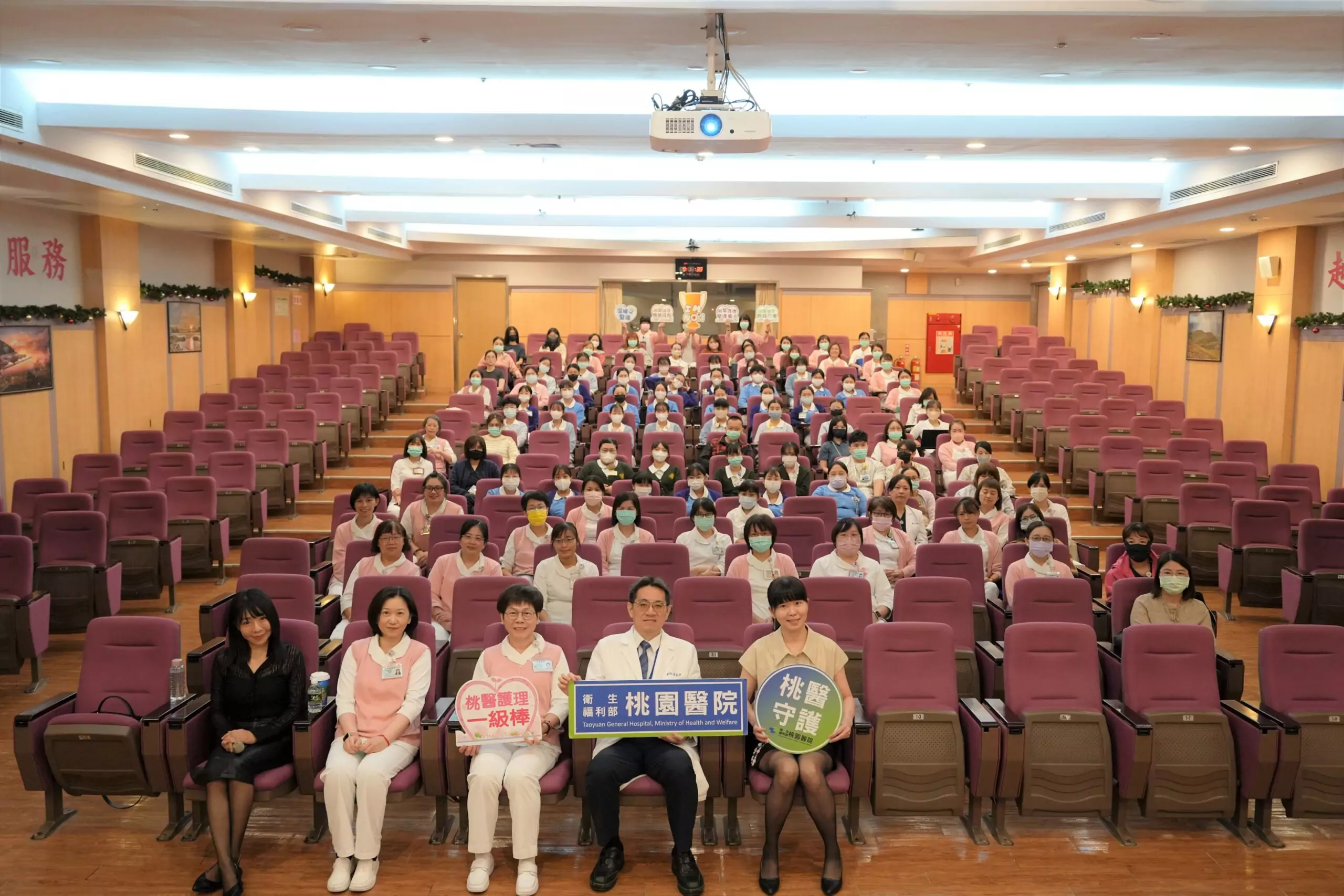 部桃舉辦慢性傷口照護研討會 國內外專家齊聚分享臨床經驗 DSC06025 scaled