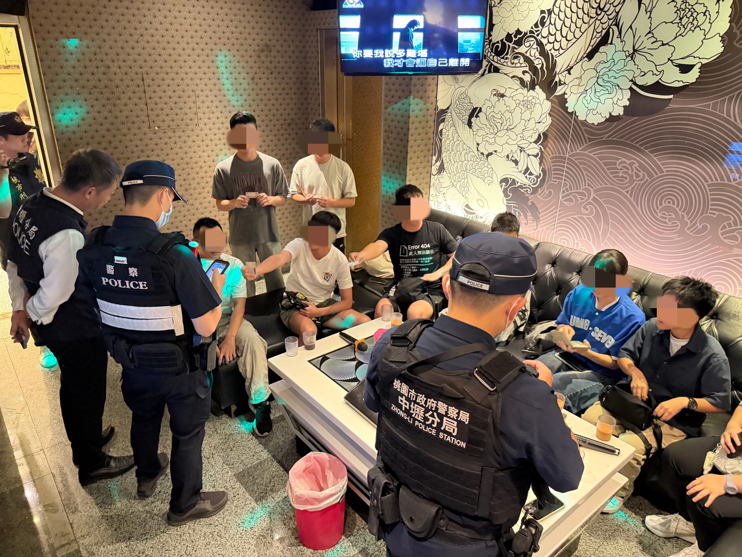 壢警動員140人次執行「雷霆除暴」專案 全面淨化轄區治安 Hgfwrw 4 scaled