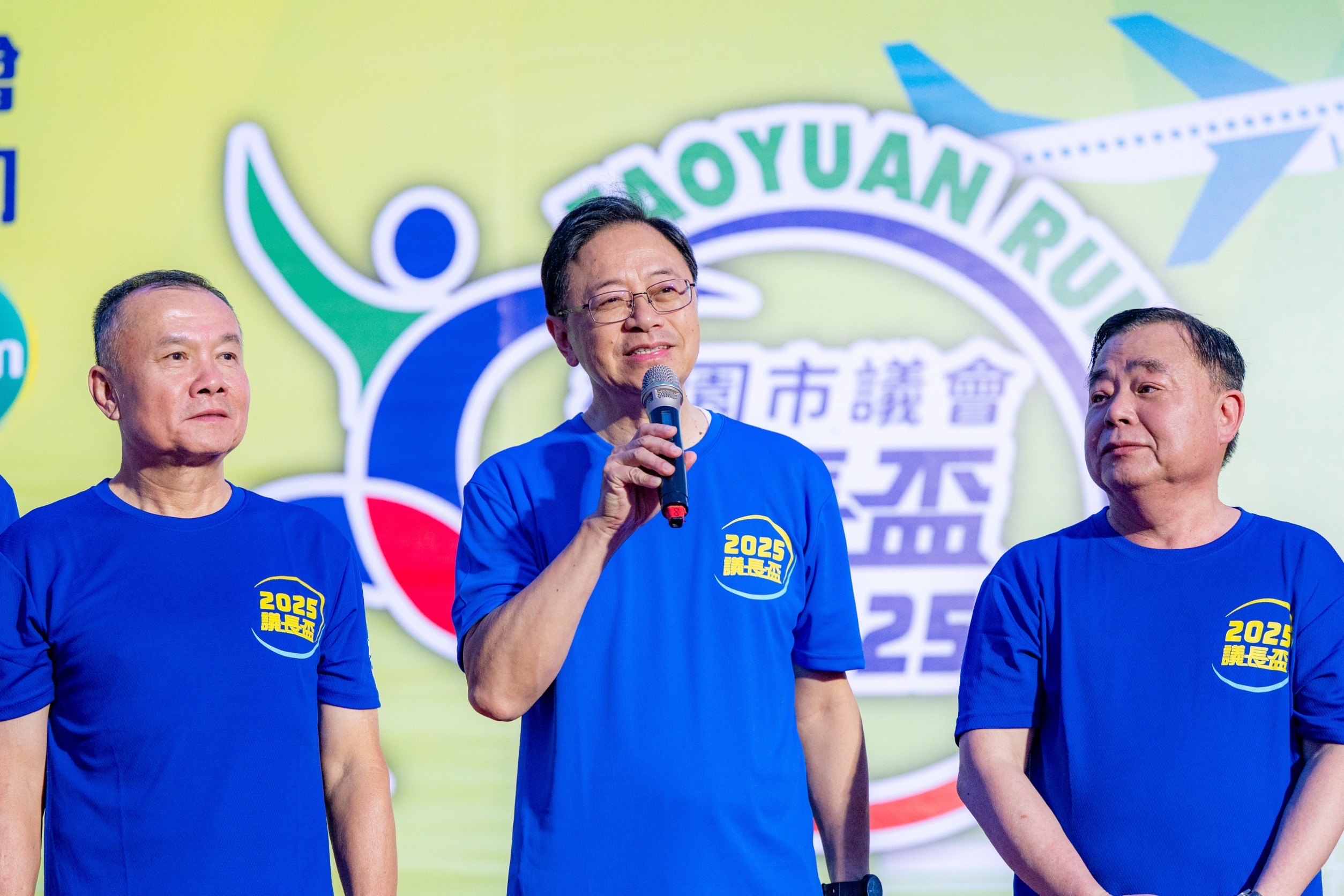 桃園議長盃路跑活動盛大登場 跑者推嬰兒車參加 S 10453031 0